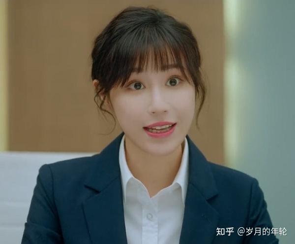 而华雯就在《嘉南传》中饰演心机女韩同心,她为了得到皇位,与高妙容