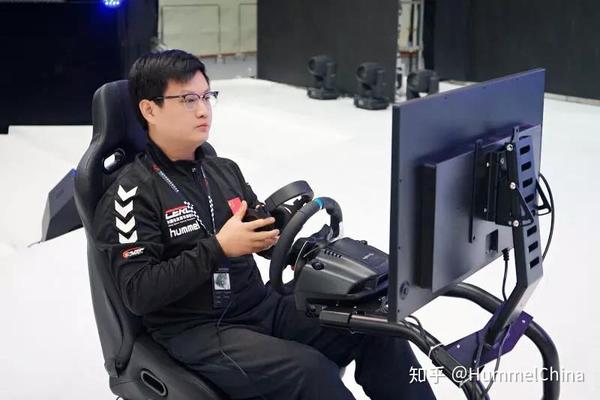 hummel赞助cerc中国电竞赛车锦标赛助力赛车梦腾飞