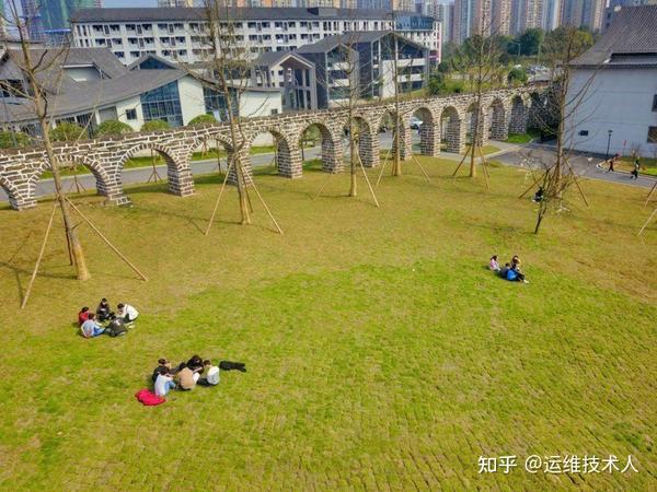 重庆移通学院到底怎么样这是一篇基于在校学生对重庆移通学院合川校区