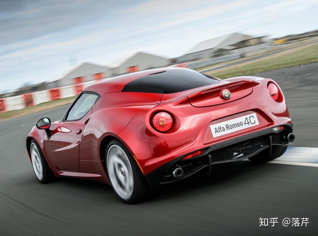 飘飘欲仙,如痴如醉,疯癫如我,无法自拔alfa romeo 4c coupé,0551