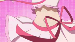 日奈森亚梦★小兰—amulet heart   美琪—amulet spade  小丝