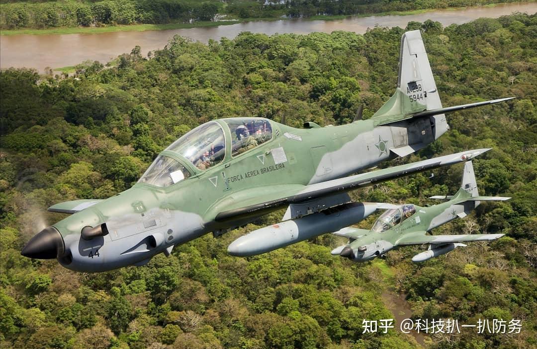 绰号超级巨嘴鸟a29飞机兼顾训练和作战是巴西军方得意之作