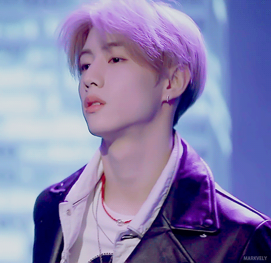 你见过的最好看的男生长什么样子?