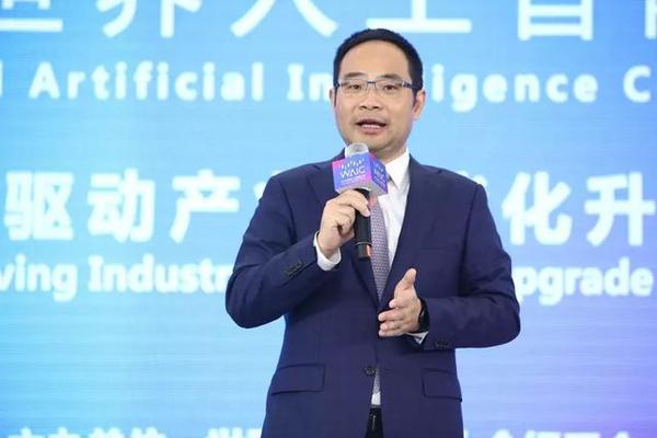 华为公司副总裁,华为云bu总裁郑叶来