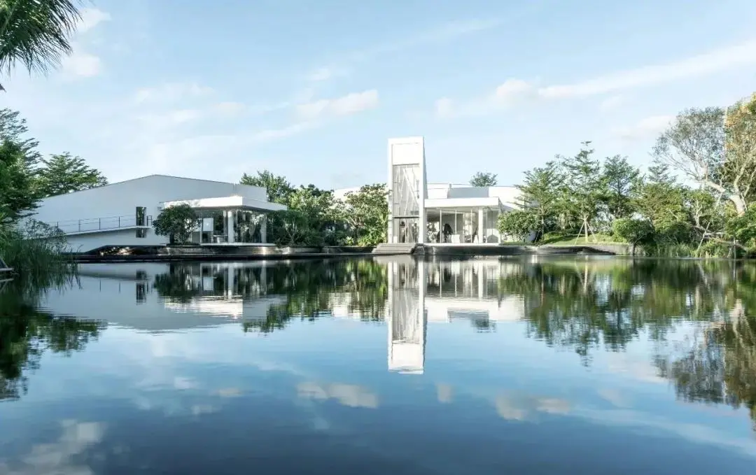 麓湖下一神作海口江东麓岛景观示范区曝光看完