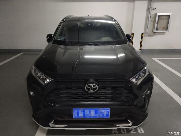 十月大征集独一无二的rav4荣放黑武士展示