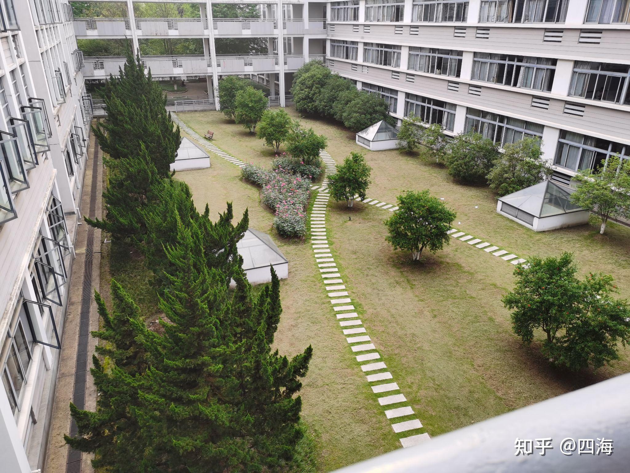 浙江经济职业技术学院浙经院校园风景照学校实拍