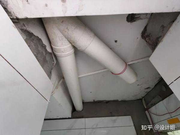 卫生间没窗怎么办?遇到暗卫不要慌,教你改善通风与采光!