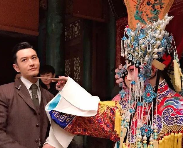 被改编成电视剧,也在大家的意料之中,只是当大家得知是于正导演之后