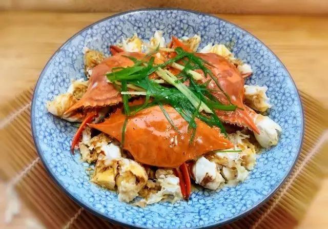 秋吃螃蟹最鲜美 分享一道家常版葱油飞蟹,好吃又操作简单