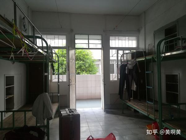 在李兆基中学读书是一种怎样的体验