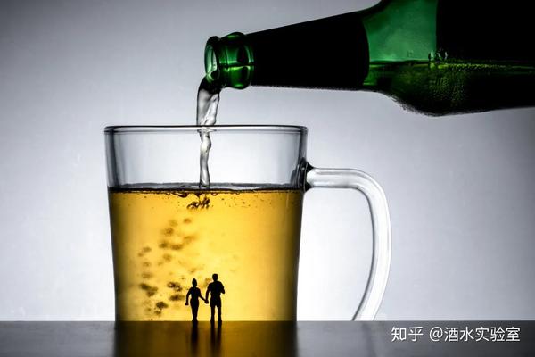 毕业季 | 说说人生中的第一杯酒