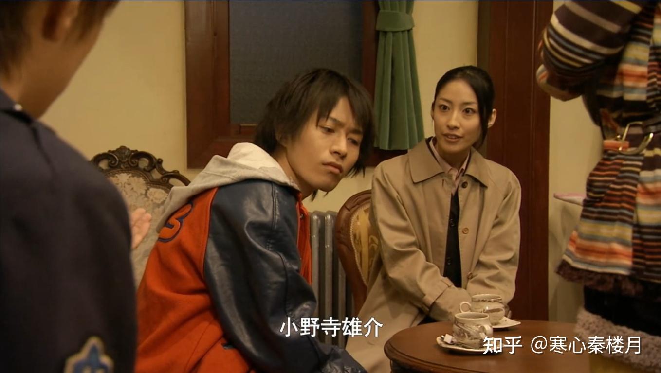 而原本的主角五代雄介,则因为各种原因不再出演.
