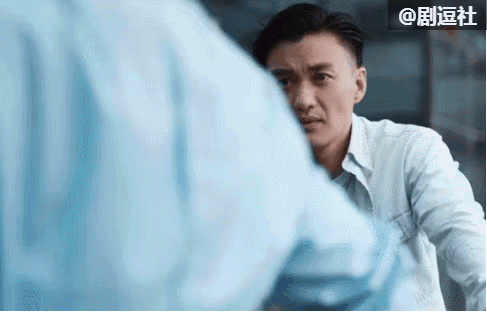如何评价周一围的演技?