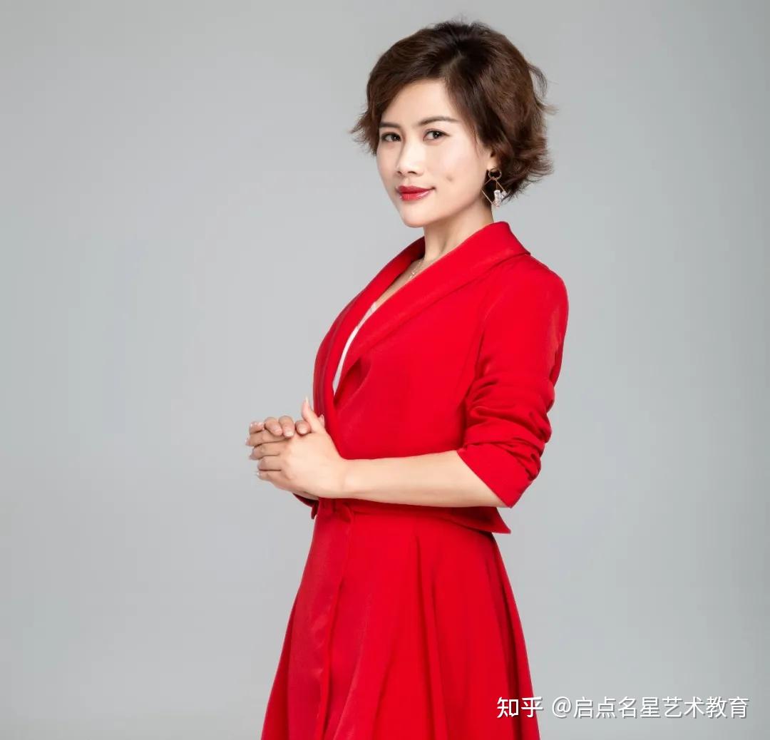 北京启点名星联合创始人王佳音老师阅历丰富,气质高雅,出类拔萃,成就