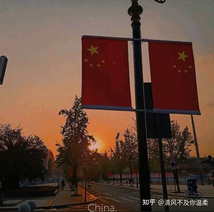 有哪些特别优秀的爱国文案