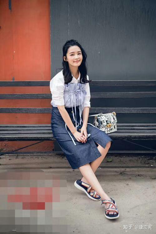 因为安徽女人还有一大优点,就是伶牙俐齿哦,小心被安徽女人损得终身抬