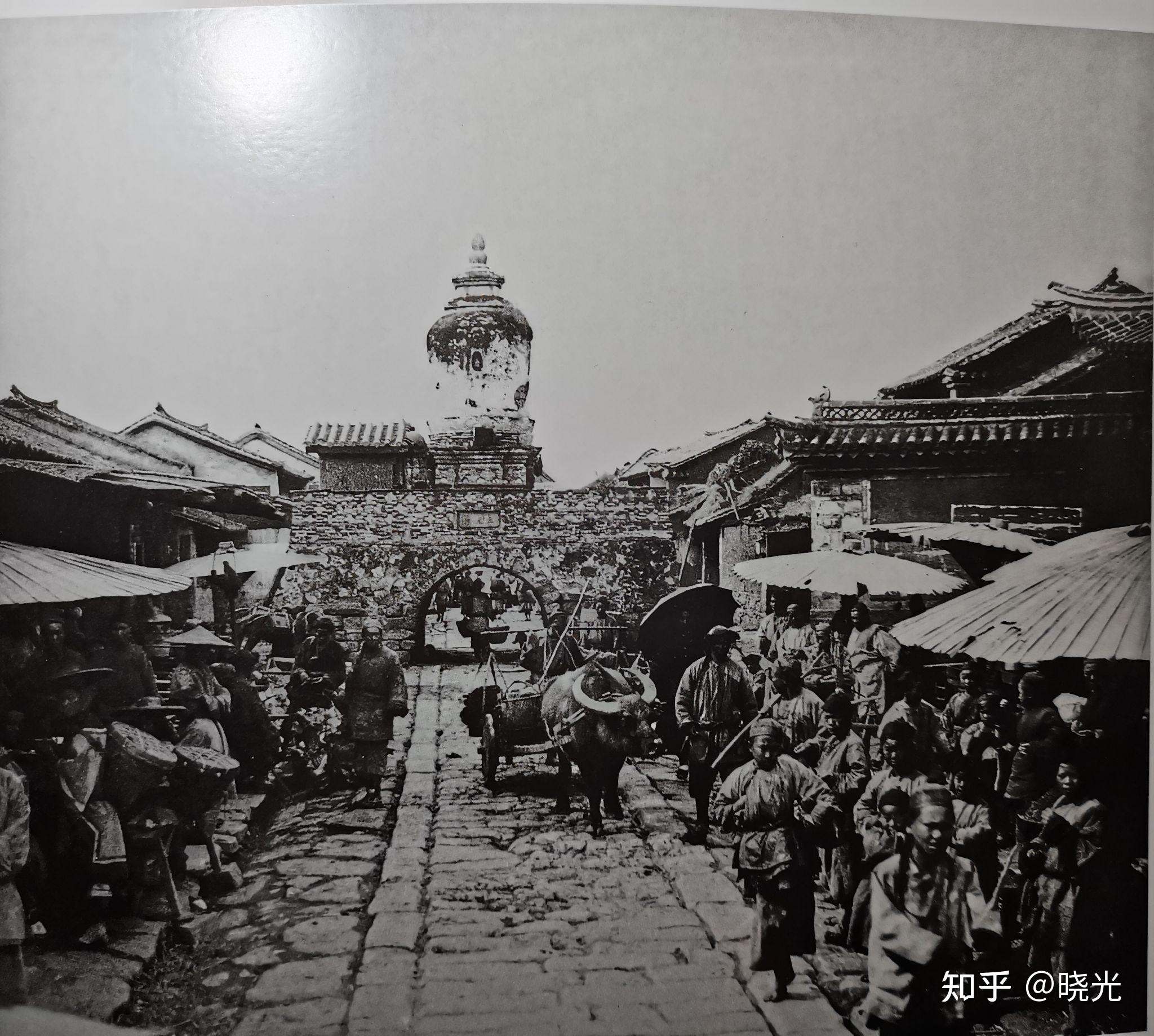 (上图照片为方苏雅于1899年所拍摄)