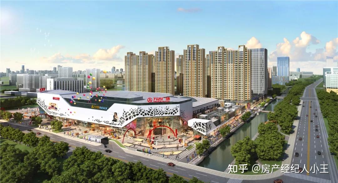 华旭广场,万达广场,浏河南岸的海运堤是国家级特色商业街,华发商业