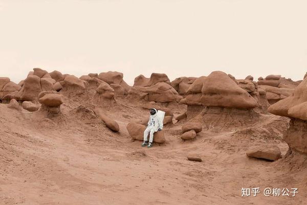 星际穿越壁纸图片手机壁纸头像宇航员好看的头像