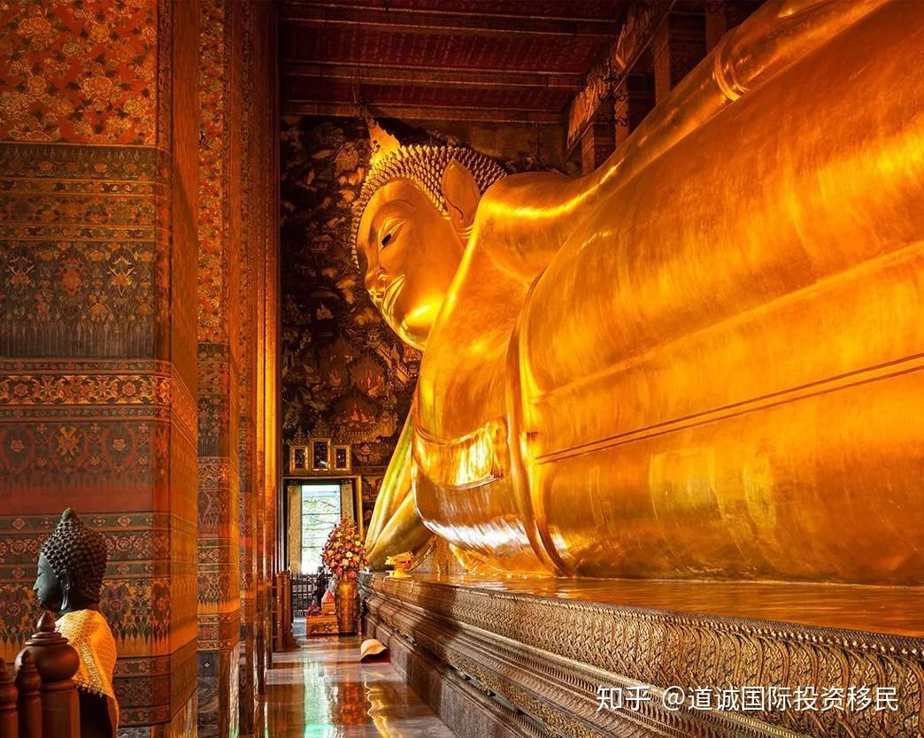 去一趟曼谷的大皇宫,玉佛寺,卧佛寺