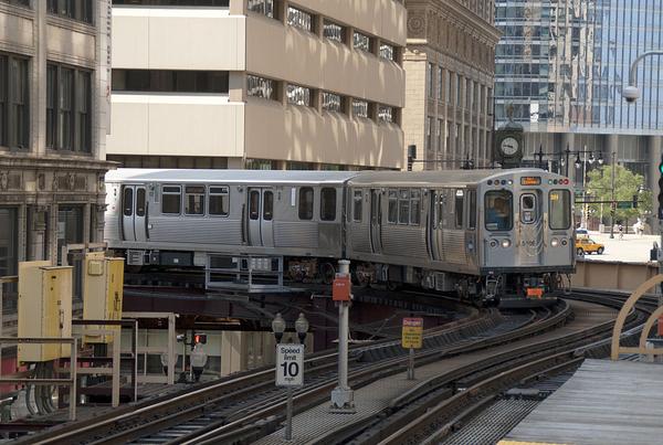 芝加哥l-train确实被运营单位芝加哥公共交通处(chicago transit