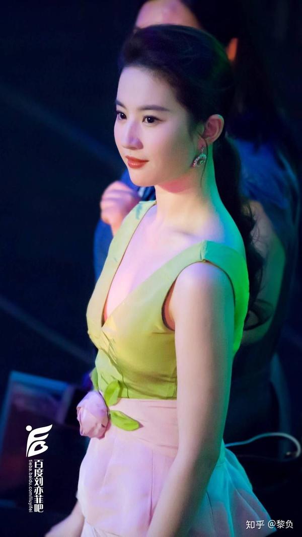 刘亦菲到底美在哪里?