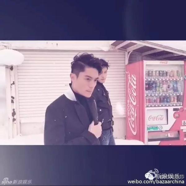 图说|胡歌谈了恋爱也不忘和霍建华发糖!吴亦凡穿上军大衣的样子是.