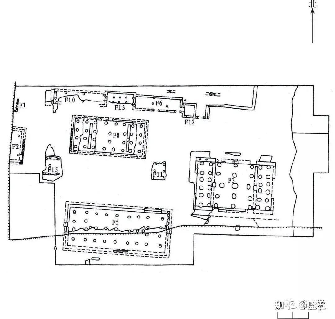 召陈建筑基址建筑物屋顶大都用瓦覆盖.