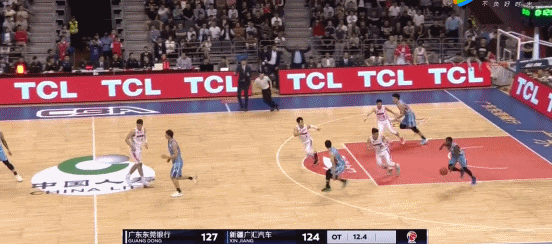 回顾cba经典战荡气回肠孟铎加时读秒绝杀新疆