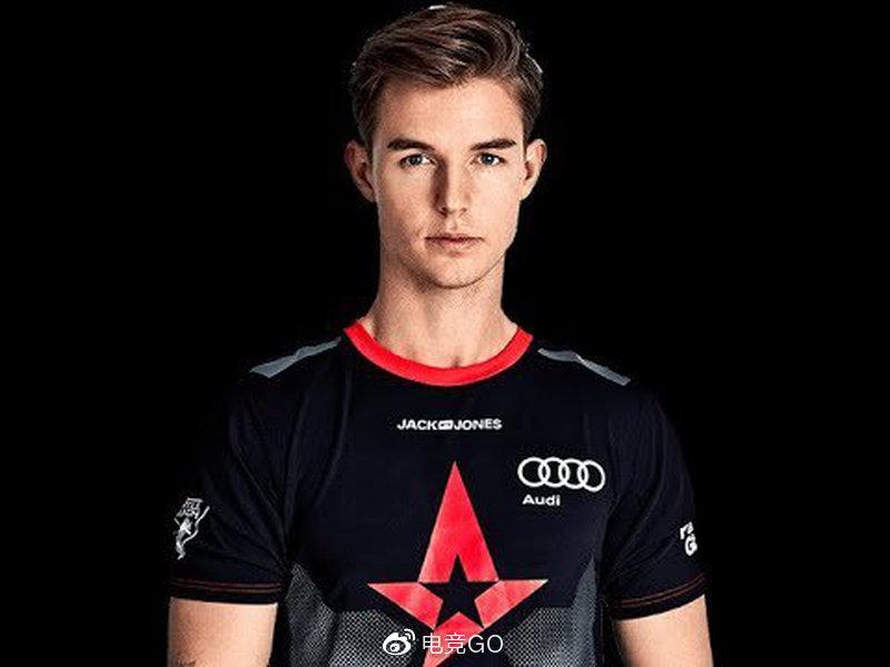 cs:go. astralis 的device,狙击手排名第三的神人