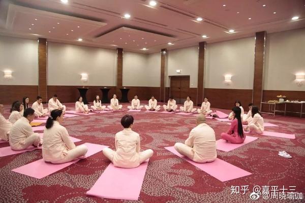 谢娜御用瑜伽导师:古法抗衰瑜伽,塑美体/养五脏/护心神,从根源上抗衰