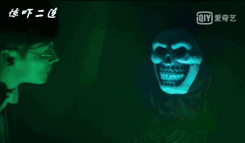 催眠了妈妈壮着胆子跑去陪彩虹进恐怖屋这一段真的承包了小编一天的