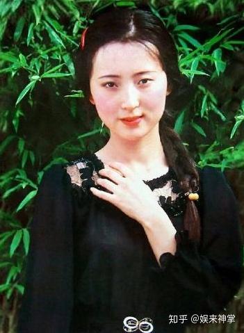 林黛玉陈晓旭丈夫陪她出家病逝后丈夫还俗再娶继承千万遗产