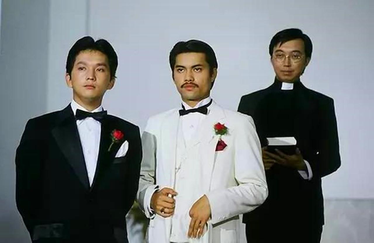 1980年,廖启智参演《上海滩》出道,饰演丁力的"马仔"陈祥贵.