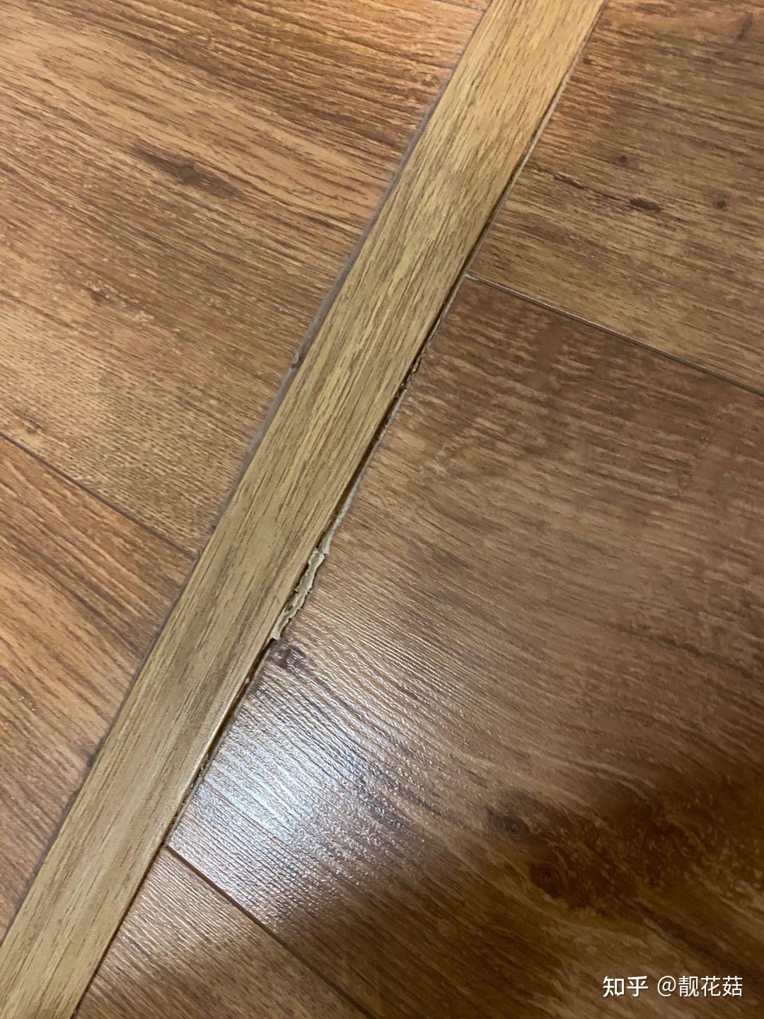 你们买的瑞士卢森地板怎样啊?为啥我家的这么多问题?