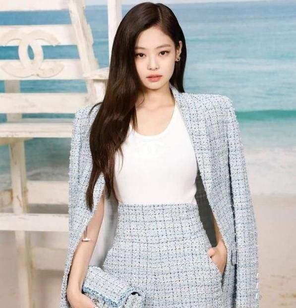 今天想对blackpink成员jennie说说个人的看法,我也很好奇她是黑还是红