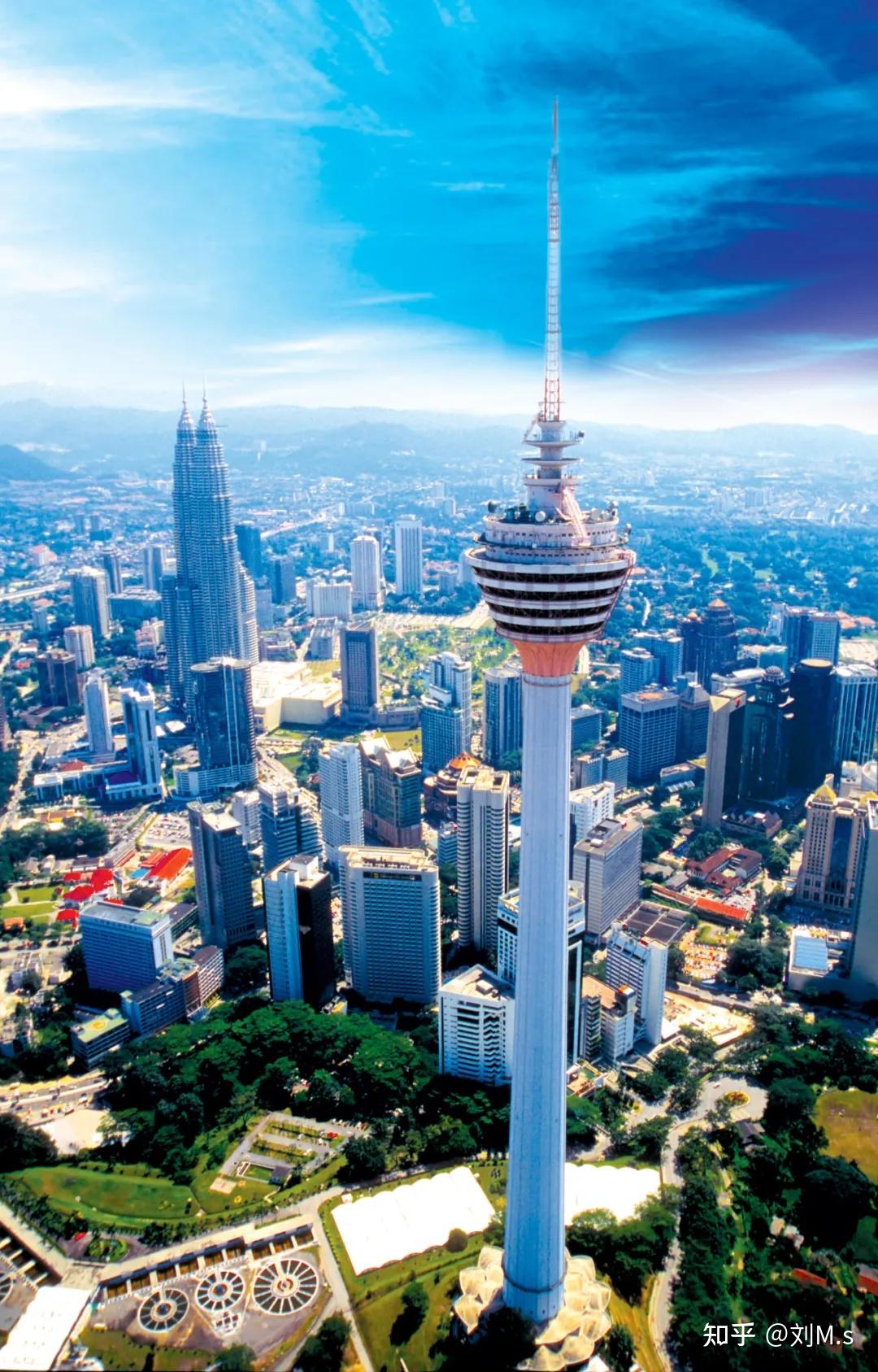 作为马来西亚首都最具标志性的地标之一,吉隆坡塔提供了独特的文化