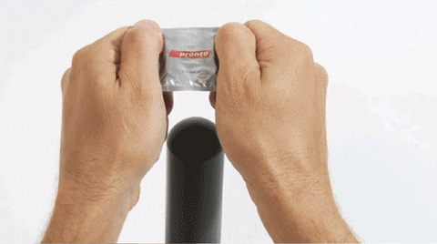 打破: 就是有女用避孕套,给了女性戴套主动权以更好地保护自己.