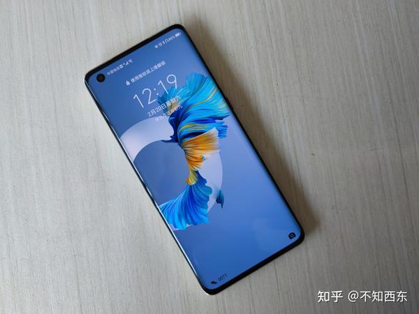 华为mate40屏幕分辨率,2020华为mate40 华为mate40测评比mate40pro更值得买的中杯旗舰机