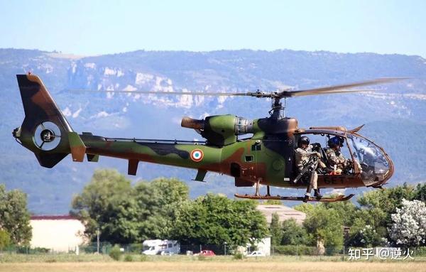 法国小羚羊直升机为何这么优秀?我国都用来培训女飞行员!