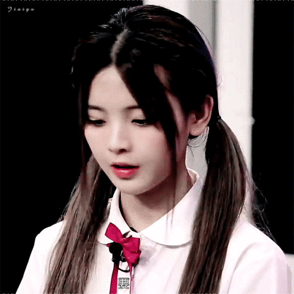 双马尾怎么绑才显得萌?