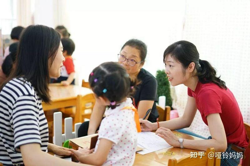 一所幼儿园好不好,家长们还可以实地去考察考察.