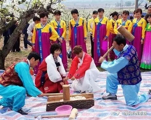 【延边美食】夏天吃打糕如吃小人参,朝鲜族打糕养生又