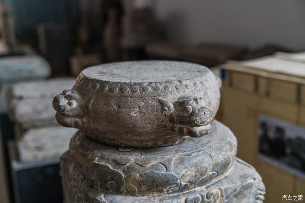 石鼓,古代大户人家门前装饰.