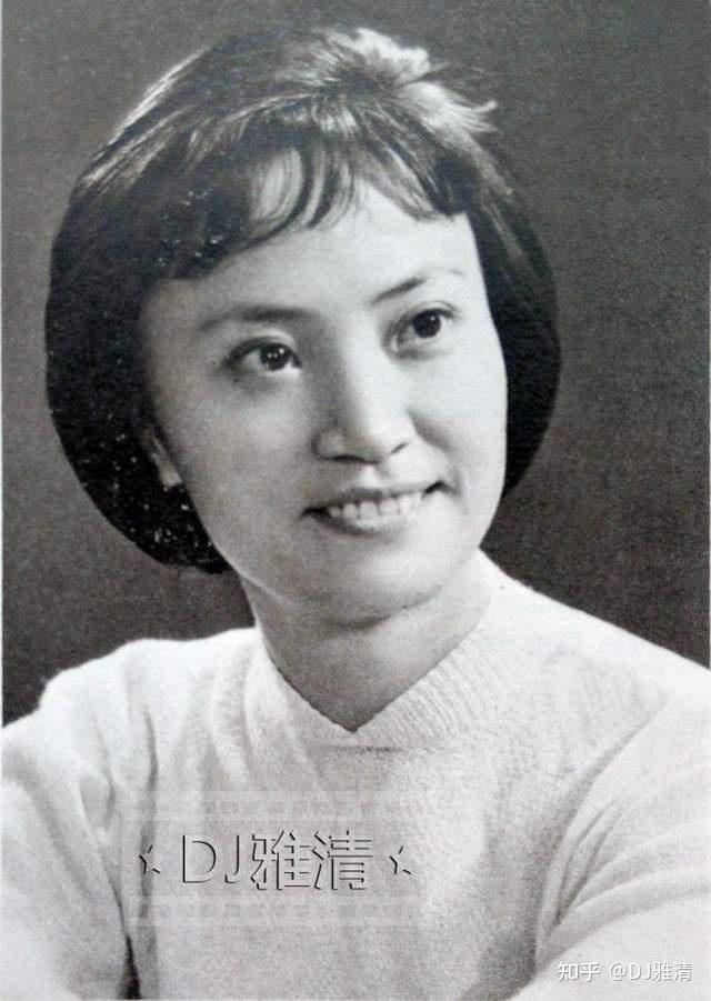 一个班上四朵花李炳淑和杨春霞争奇斗艳的日子从1959年就开始了