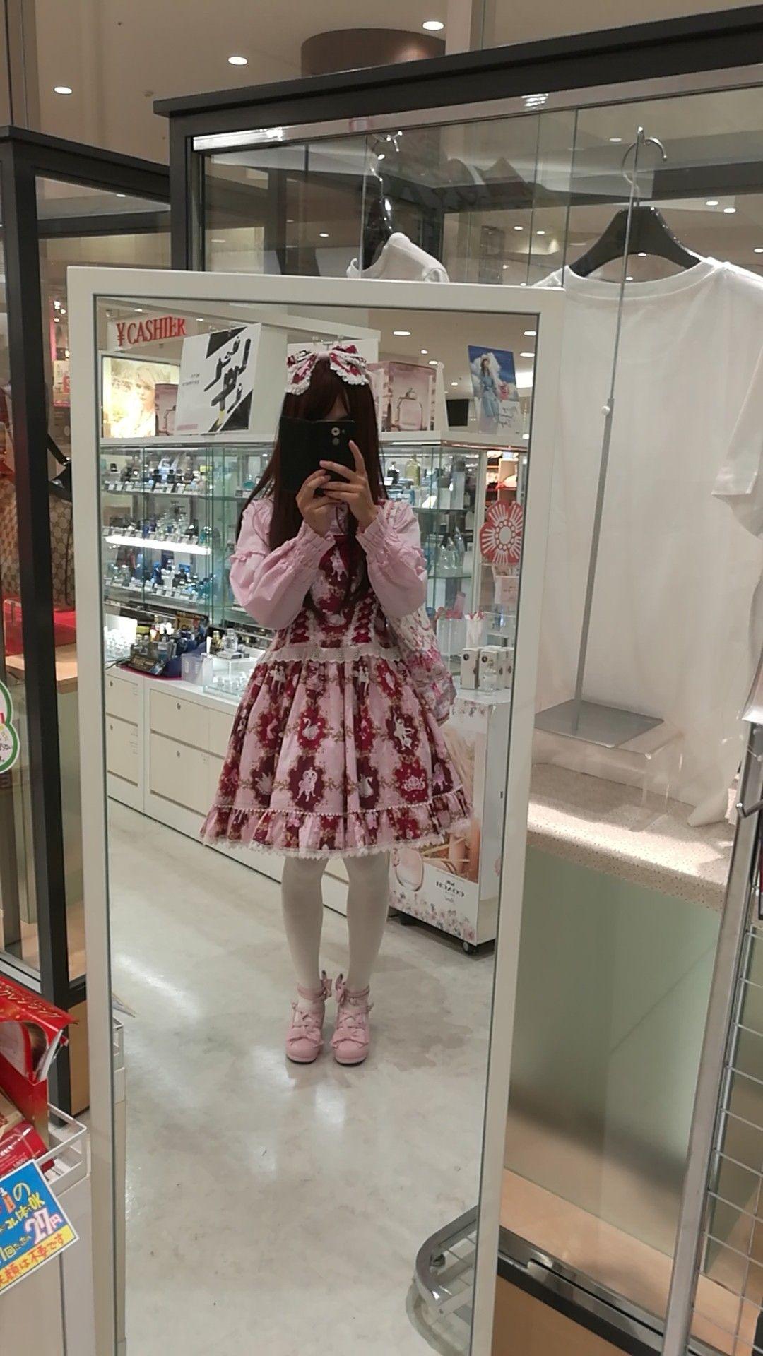 你们对170左右女孩子穿lo有女生?图片大全a女生看法的图片