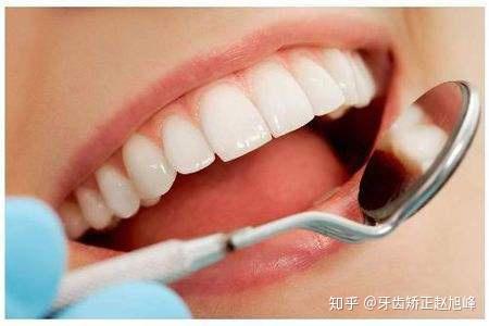 修复牙齿时,烤瓷牙和种植牙有多少人选择是对的?