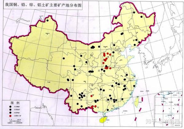 分布有明显的规律性:大致以四川盆地,贵州高原为中心,向东西两侧分别