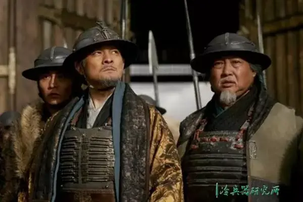 中国古代头盔样式那么多为何影视剧里却尽是飞碟帽